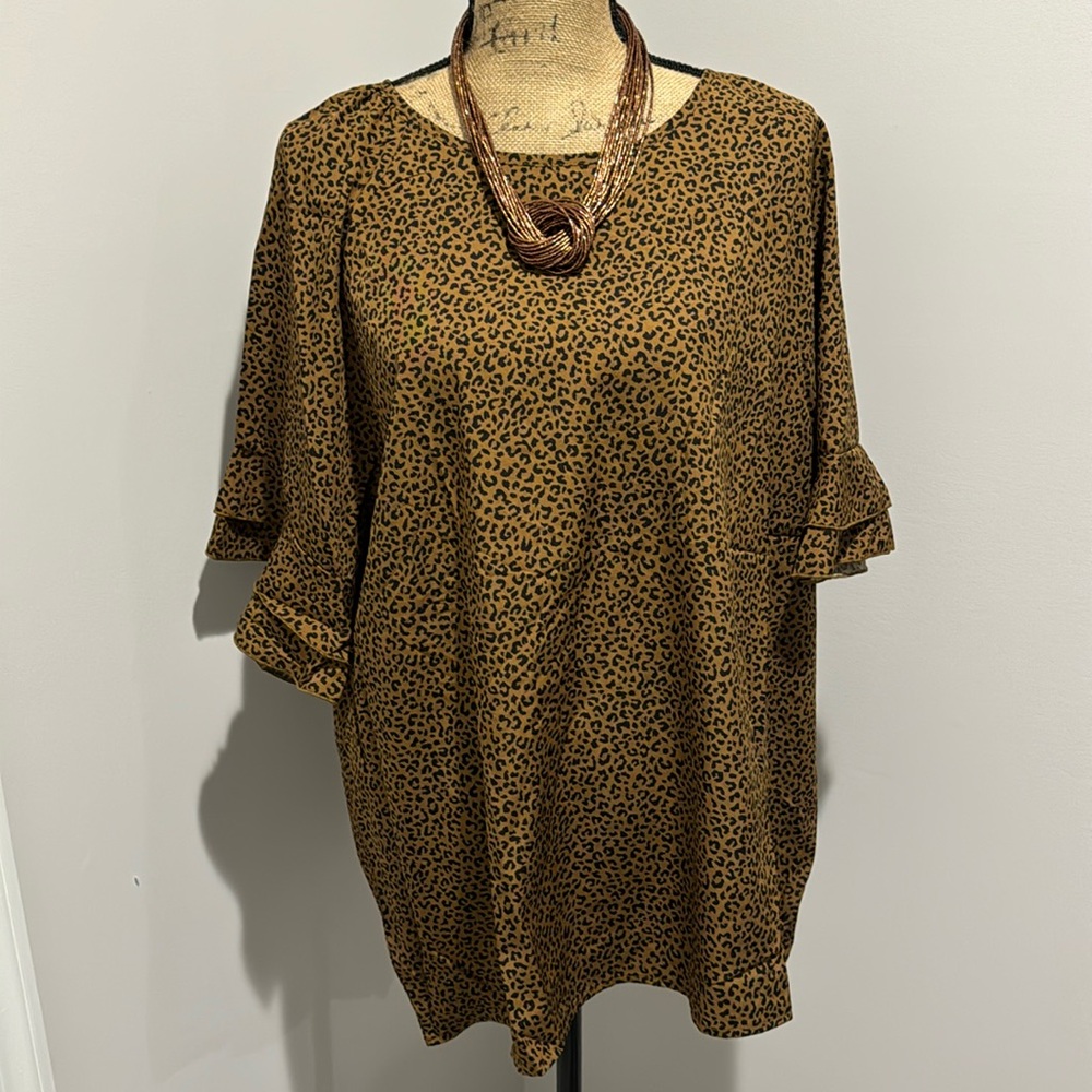 NWOT Animal Print Top